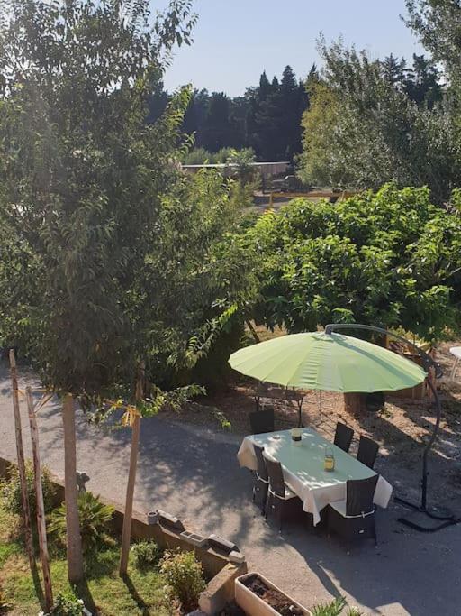 St Remy De Provence, La Maison Du Berger Saint-Andiol Экстерьер фото